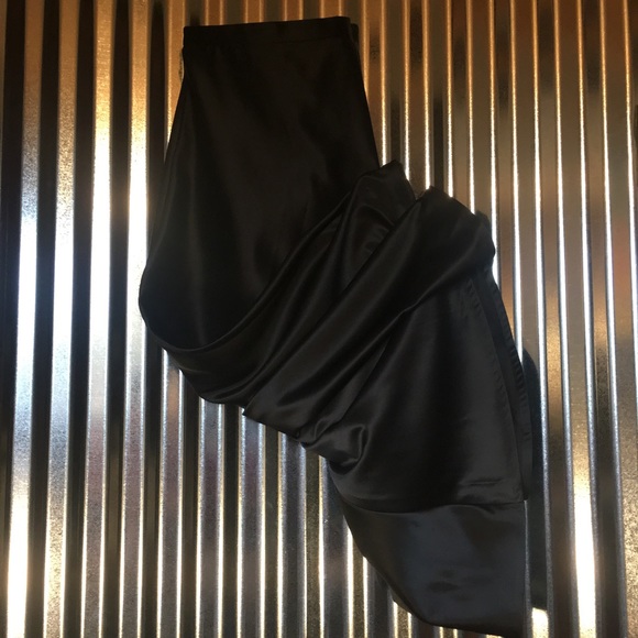 Tadashi floor-length skirt - Picture 2 of 6